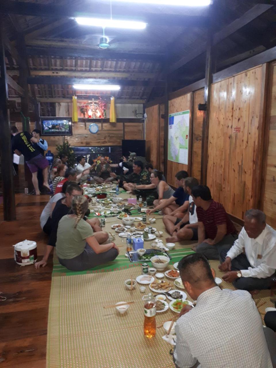 Linh Homestay And Motorbikes Rent Ha Giang Bagian luar foto